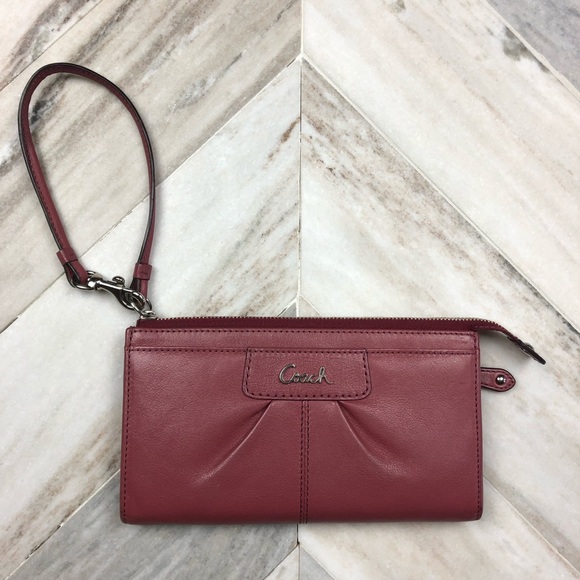 Coach Handbags - Coach Leather Rose Pink Wristlet Clutch Wallet